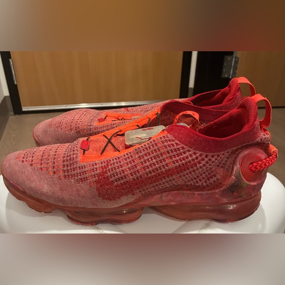 Nike Air VaporMax 2020 Flyknit - Picture 2 of 6